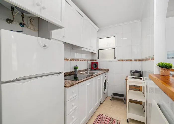 Playa Del Cura Con Vista Al Mar